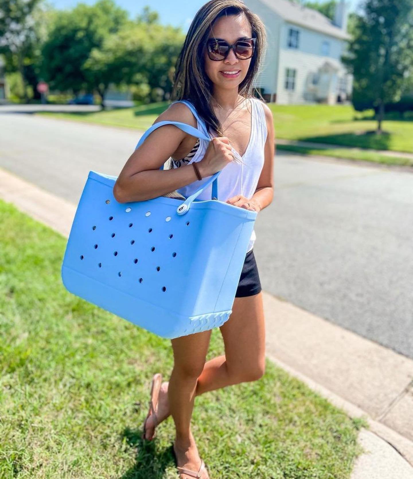 Pevná plážová taška - barevný design a velká kapacita