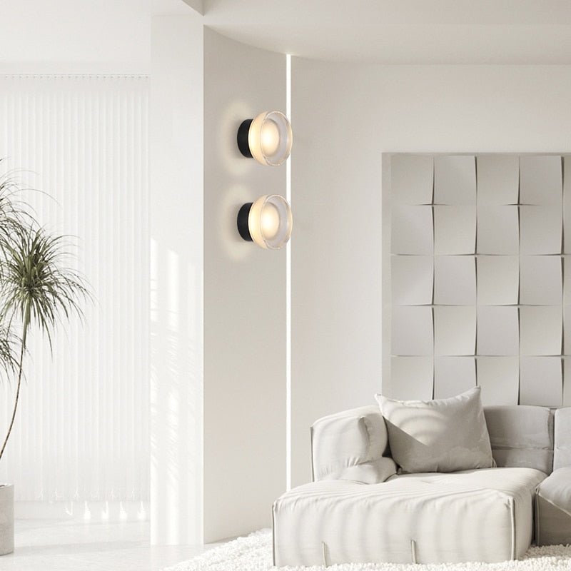 Elegant Wall Sconce – Chic and Modernity