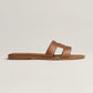 Brigitte | Moderna Platta Sandaler – Luftrikt Design Och Urban Stil 