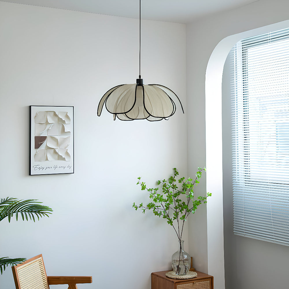Elegancka lampa wisząca z naturalnej wikliny - naturalna dekoracja i harmonijne oświetlenie