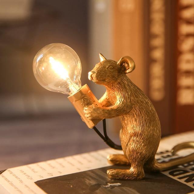 Lampa Stołowa Mysz – Oryginalna Dekoracja i Modne Oświetlenie 