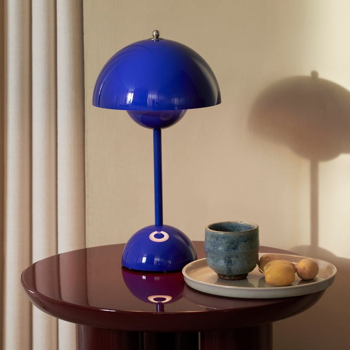 Lampada LED da Scrivania – Semplicità Moderna e Funzionalità 