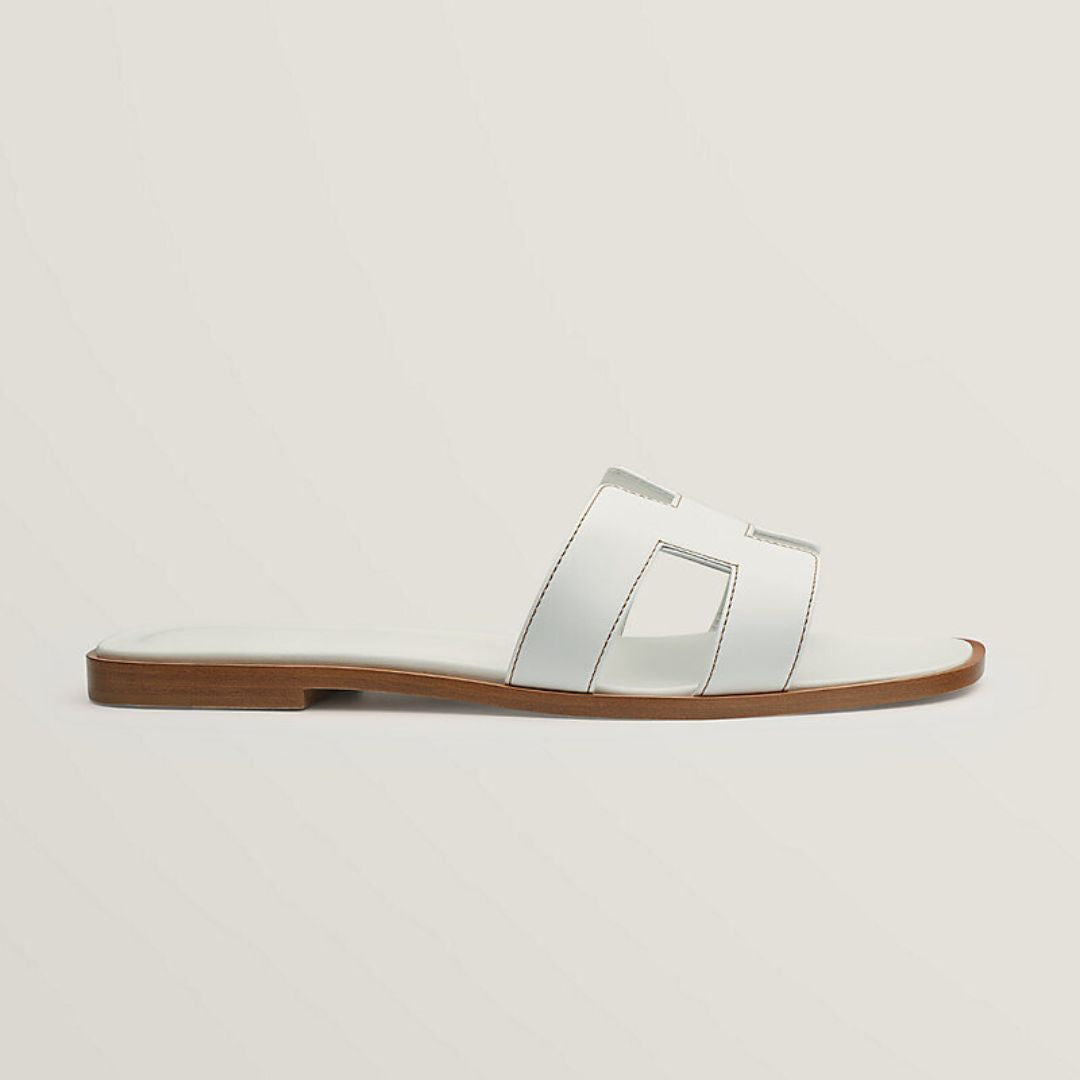 Brigitte | Moderna Platta Sandaler – Luftrikt Design Och Urban Stil 