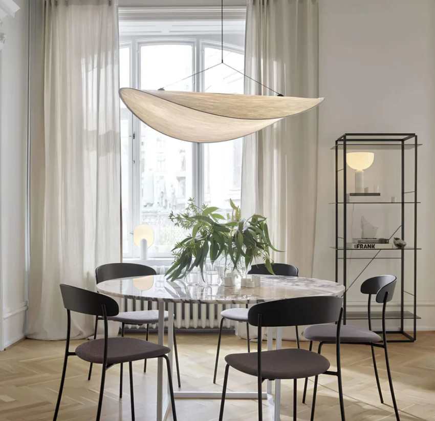 Stropní svítidlo Artisanal – Přírodní a autentická elegance 