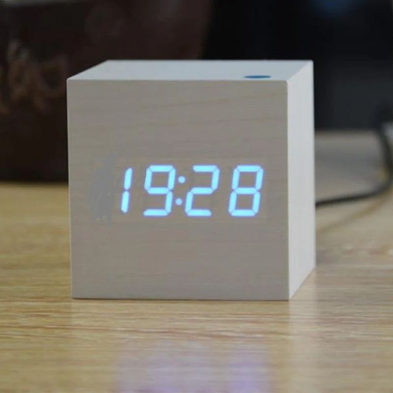 Digital Cube Ur - Minimalistisk Design Og LED Skærm 
