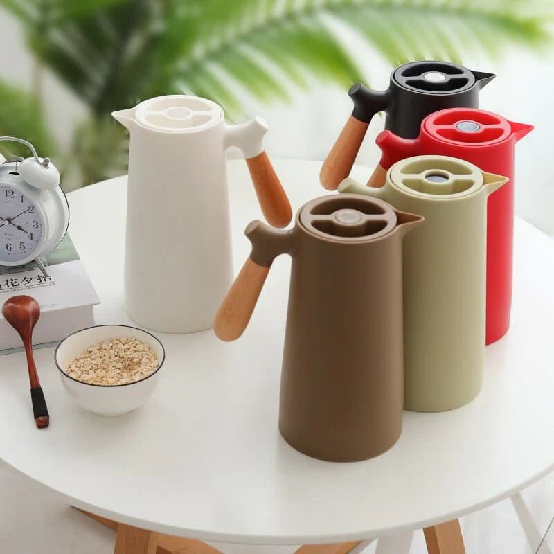 Isolerad karaff med handtag – Långvarig förvaring och chic design 
