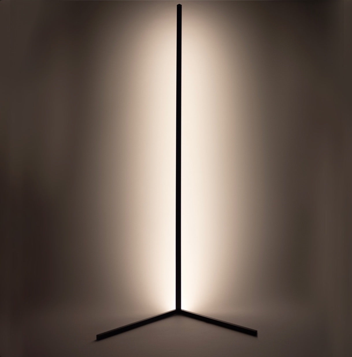 LED Hoeklamp – Sfeerverlichting en Minimalistisch Ontwerp 