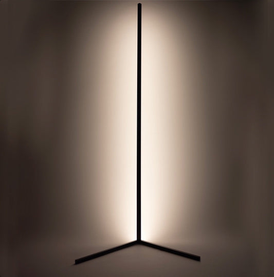 LED Vinkel Lampe – Stemningsbelysning Og Minimalistisk Design 