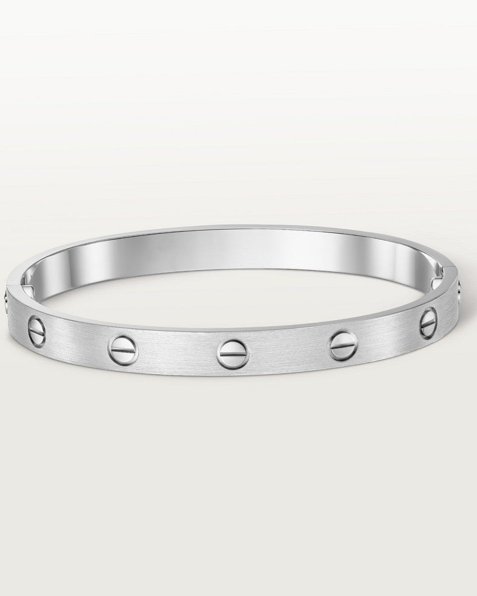 Rigid Bracelet – Finish Silver and Refined Style 