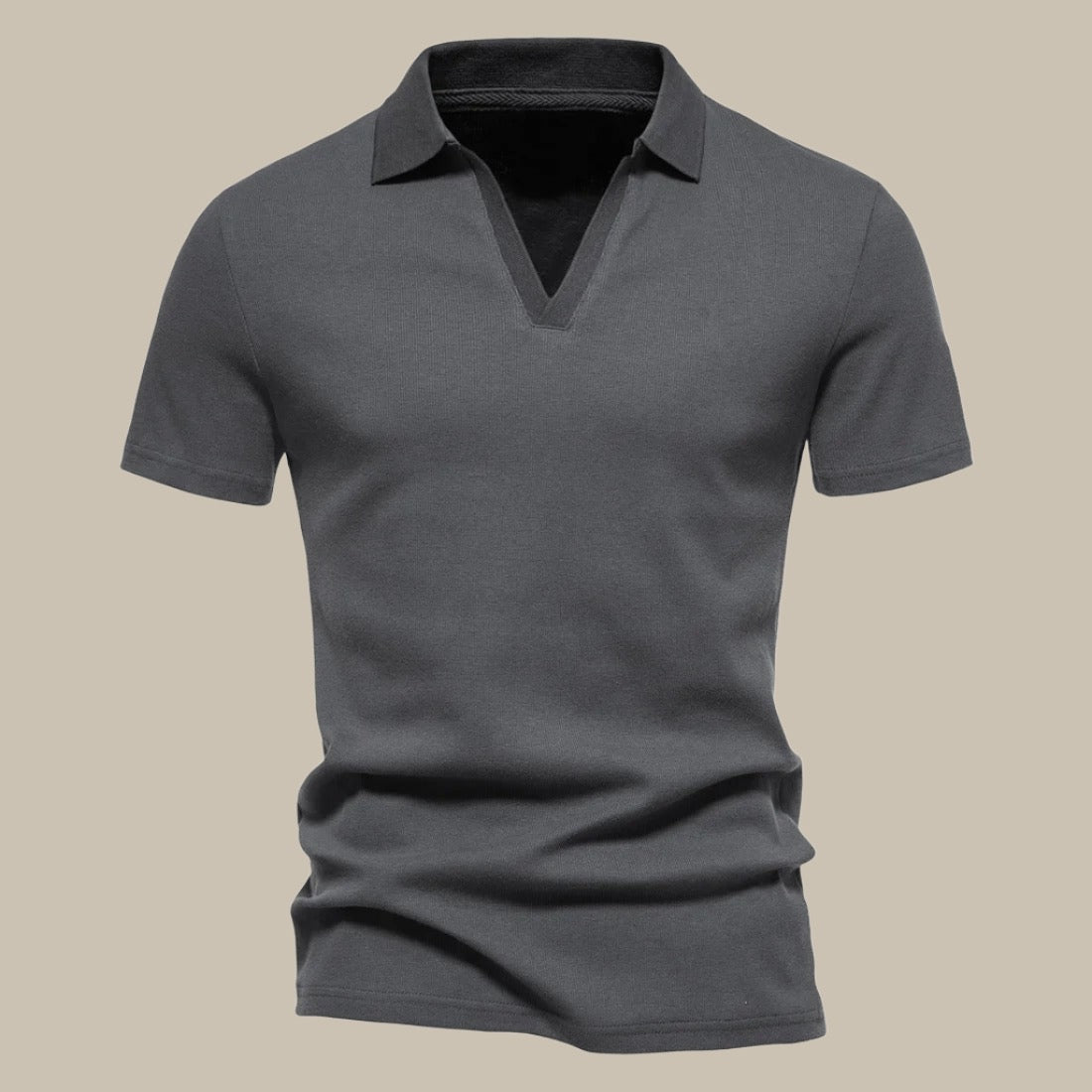 Justin | Polo Classico – Collo a V e Look Polivalente 