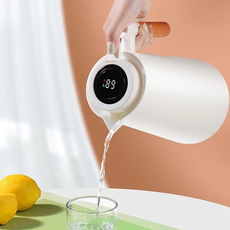 Jarra Térmica Con Pantalla De Temperatura – Confort Moderno Y Uso Simple 