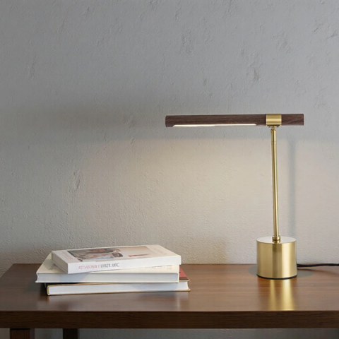 Lâmpada de Mesa LED – Elegância e Simplicidade 