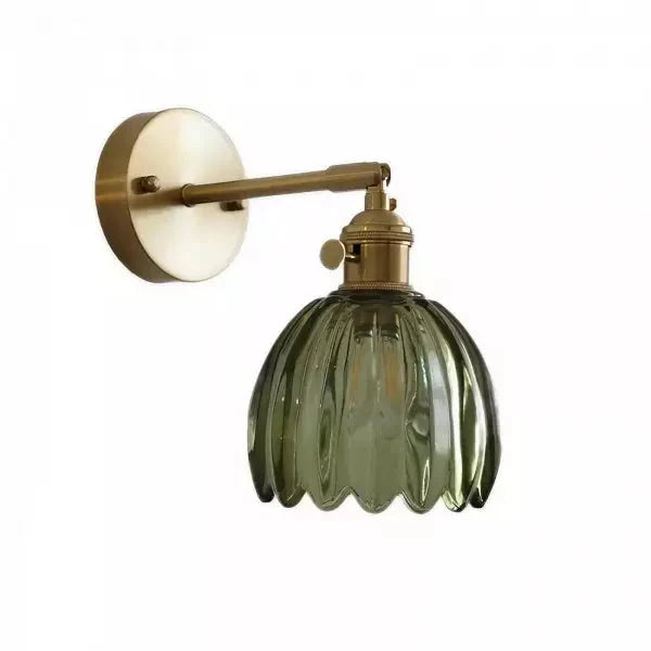 Aplica decorativă de perete – floare în mugure și atmosferă romantică 