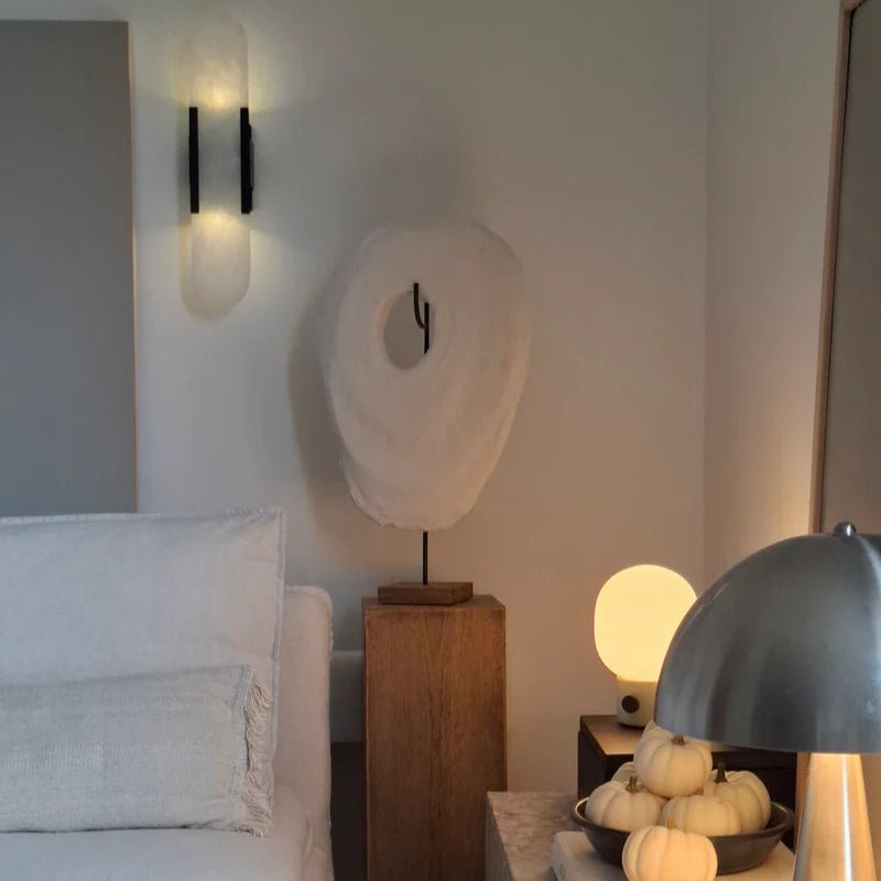 Applique Murale LED Nera e Dorata – Eleganza Moderna e Design Chic 