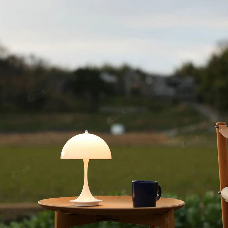 LED Bordslampa – Uppladdningsbar och belysning med tre nivåer 