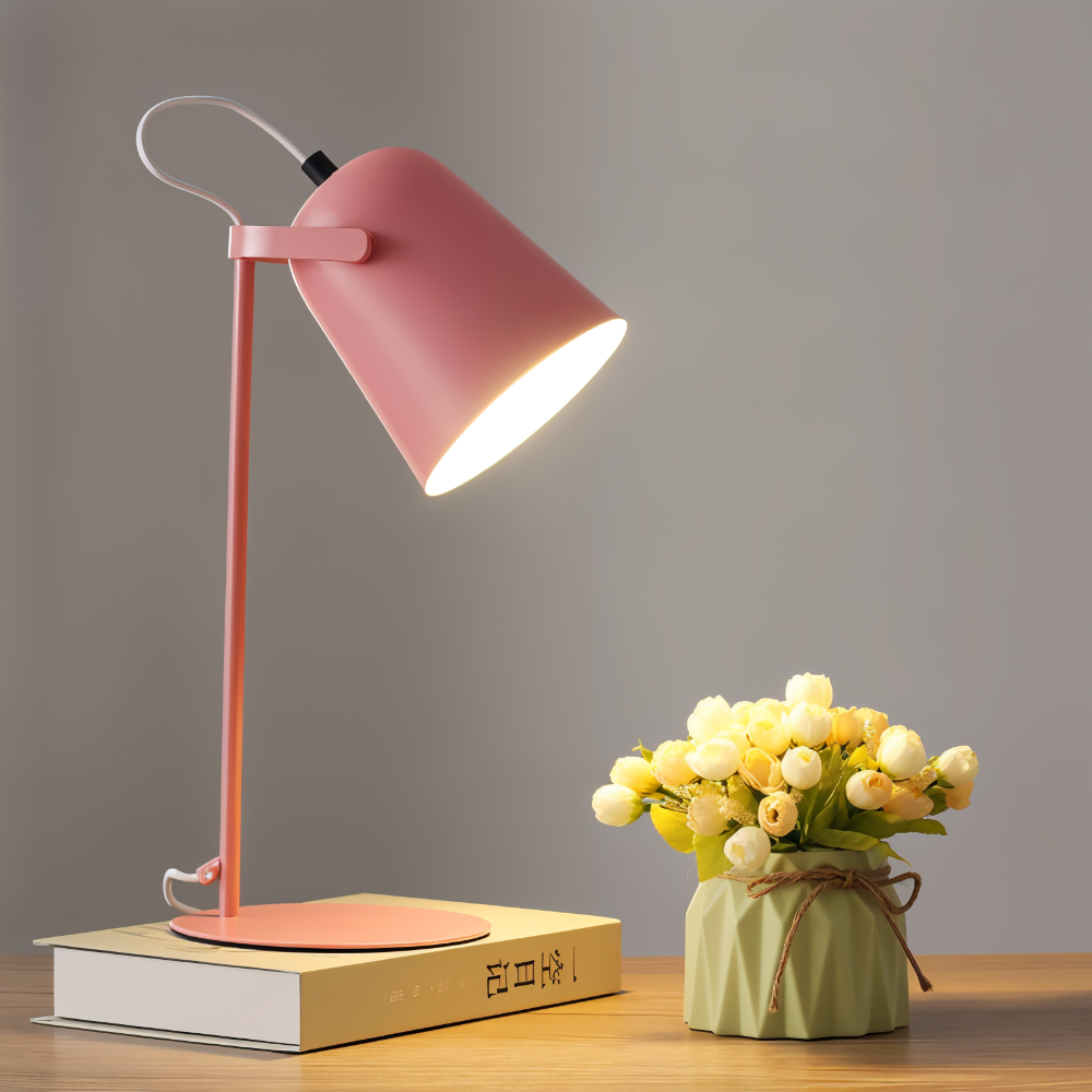 Lâmpada de Mesa Rotativa Moderna – Elegância e Funcionalidade 